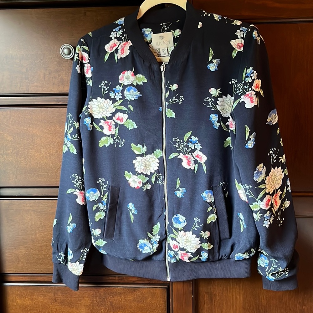 Zippered floral jacket
